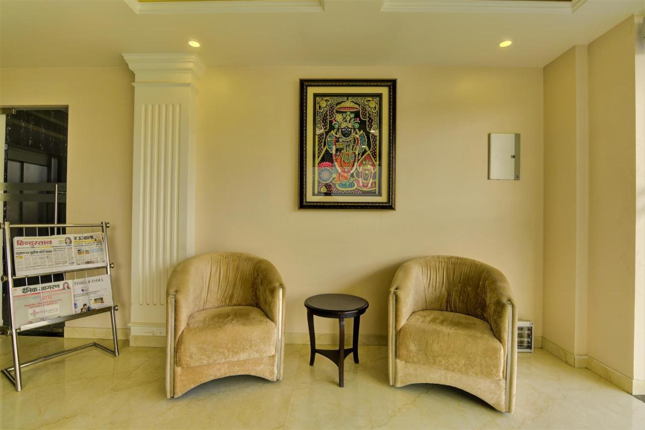Country Inn Hotels & Resorts Vrindāvan Exterior foto